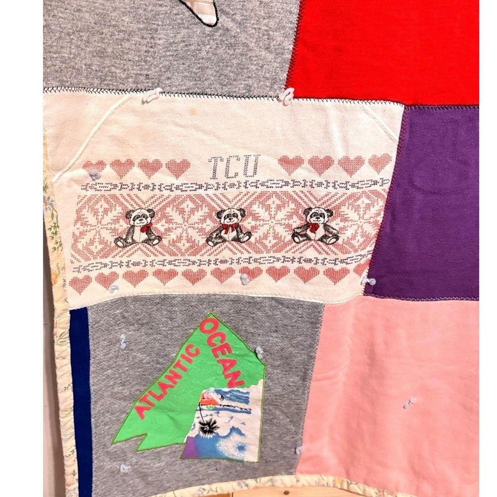 Handmade Patchwork T-Shirt Quilt Throw Mickey Mouse Cats Animals 79x62 - Picture 4 of 7